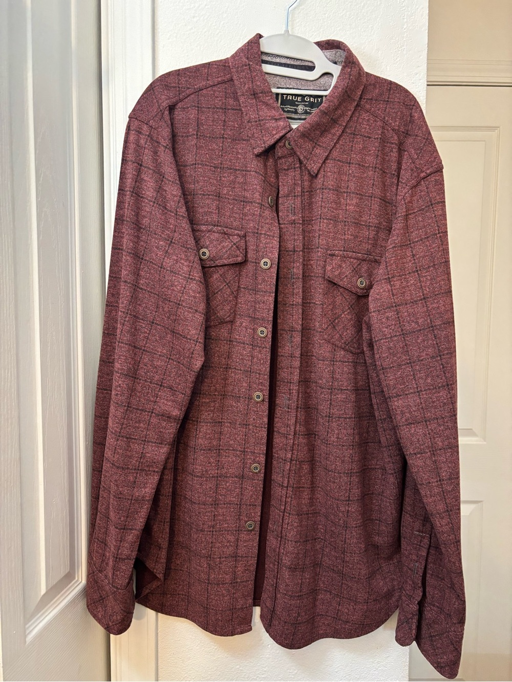 True Grit Men's Burgundy Plaid Button-Up Shirt Jacket